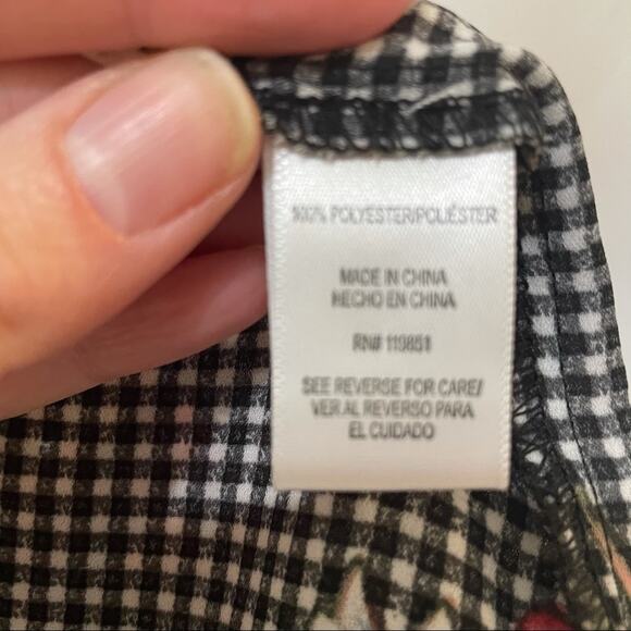 Sugar High Gingham Floral Ruffled Wrap Blouse Womens L Romantic Flutter Sleeve - Picture 13 of 14